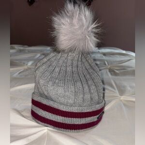 Vince Camuto Gray and Maroon Pom-Pom Beanie